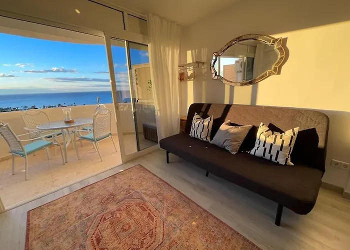 Apartment Golden Hour Beachfront *